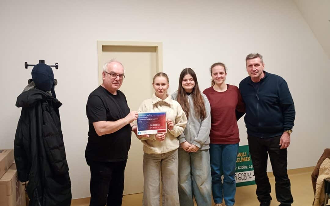 Pomáháme – charitativní jarmarky