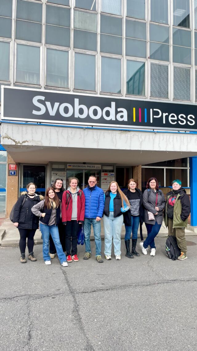 Únorová exkurze do největší tiskárny v ČR Svoboda Press v Praze aneb, když si žáci domluví exkurzi na základě probíraného tématu v technologii 👏🏼